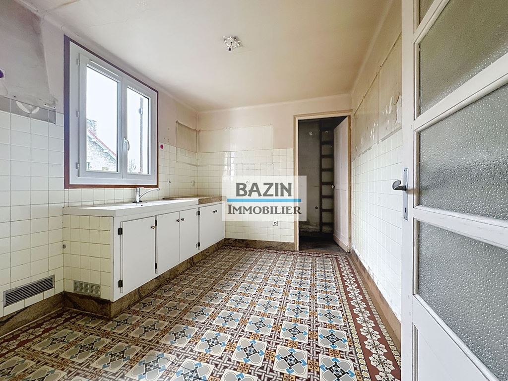 Maison de plain pied STE GENEVIEVE DES BOIS (91700) BAZIN IMMOBILIER