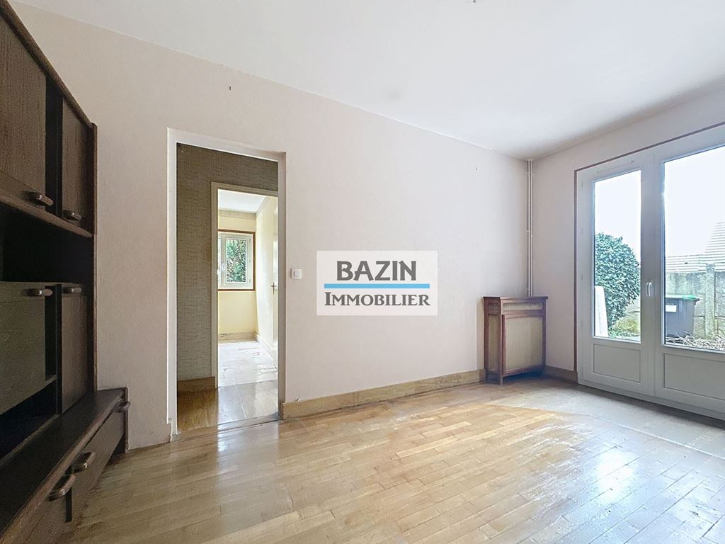Maison de plain pied STE GENEVIEVE DES BOIS (91700) BAZIN IMMOBILIER