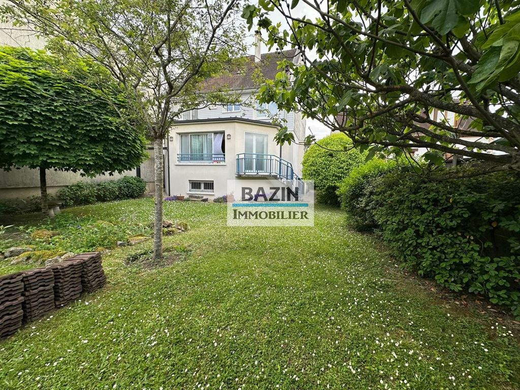 Maison STE GENEVIEVE DES BOIS (91700) BAZIN IMMOBILIER