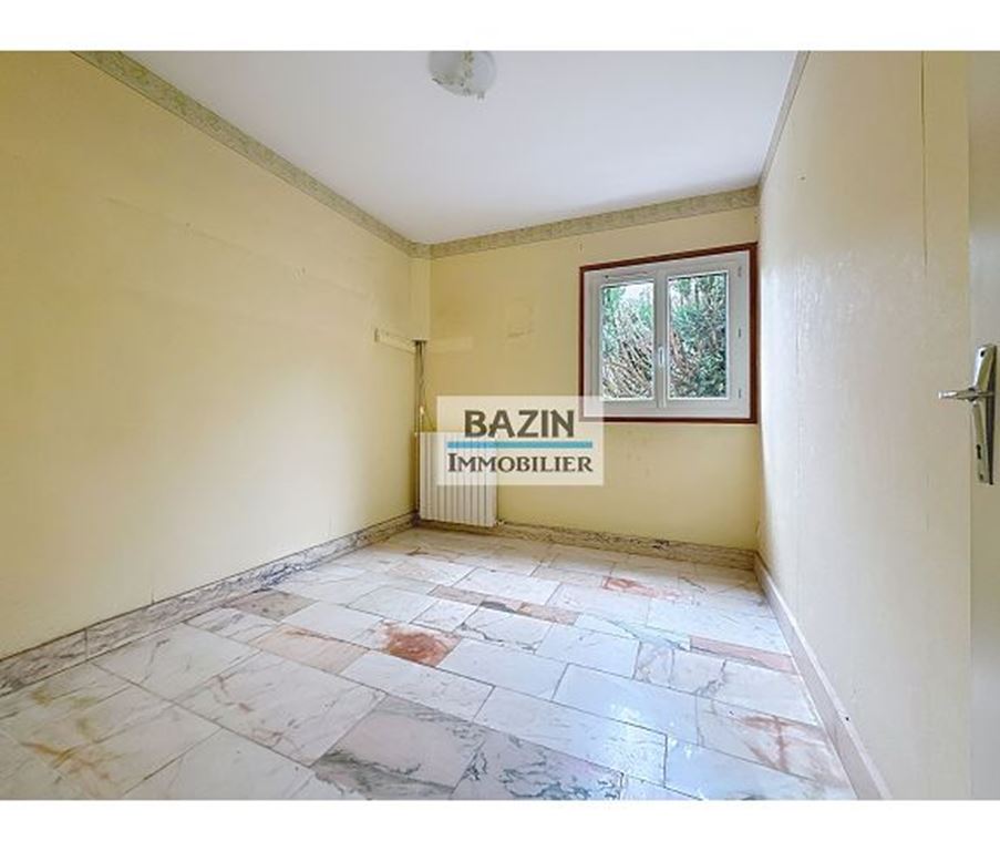 Maison de plain pied STE GENEVIEVE DES BOIS (91700) BAZIN IMMOBILIER