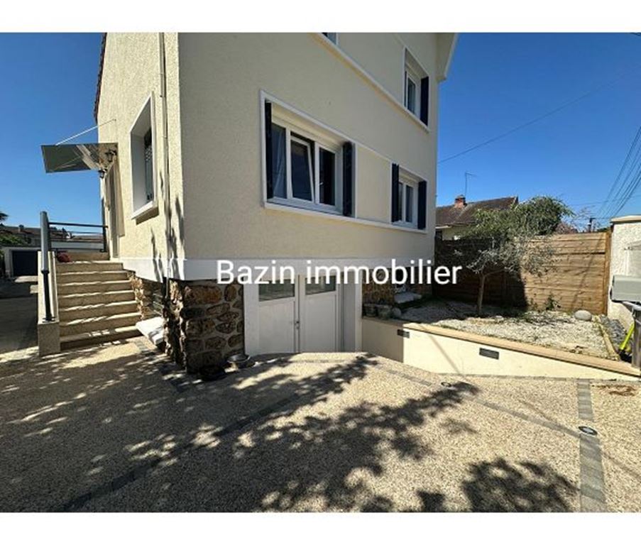 Maison STE GENEVIEVE DES BOIS (91700) BAZIN IMMOBILIER