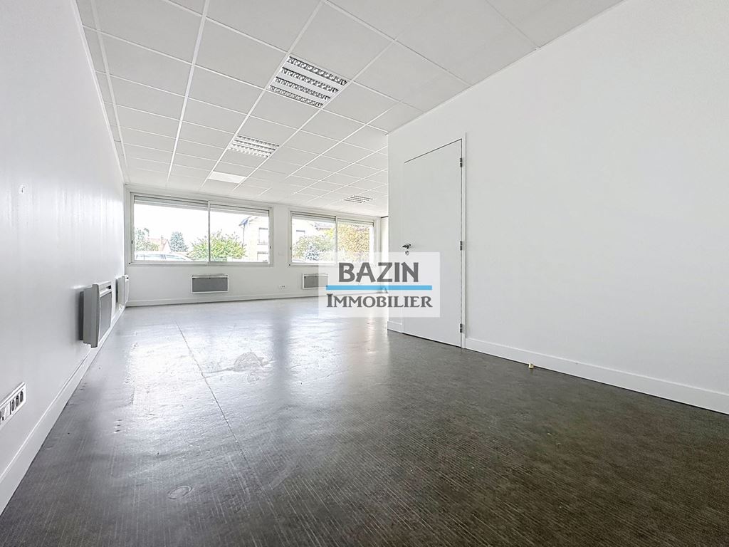 Local commercial STE GENEVIEVE DES BOIS (91700) BAZIN IMMOBILIER