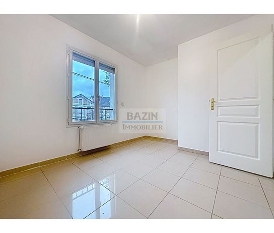 Appartement F4 STE GENEVIEVE DES BOIS (91700) BAZIN IMMOBILIER