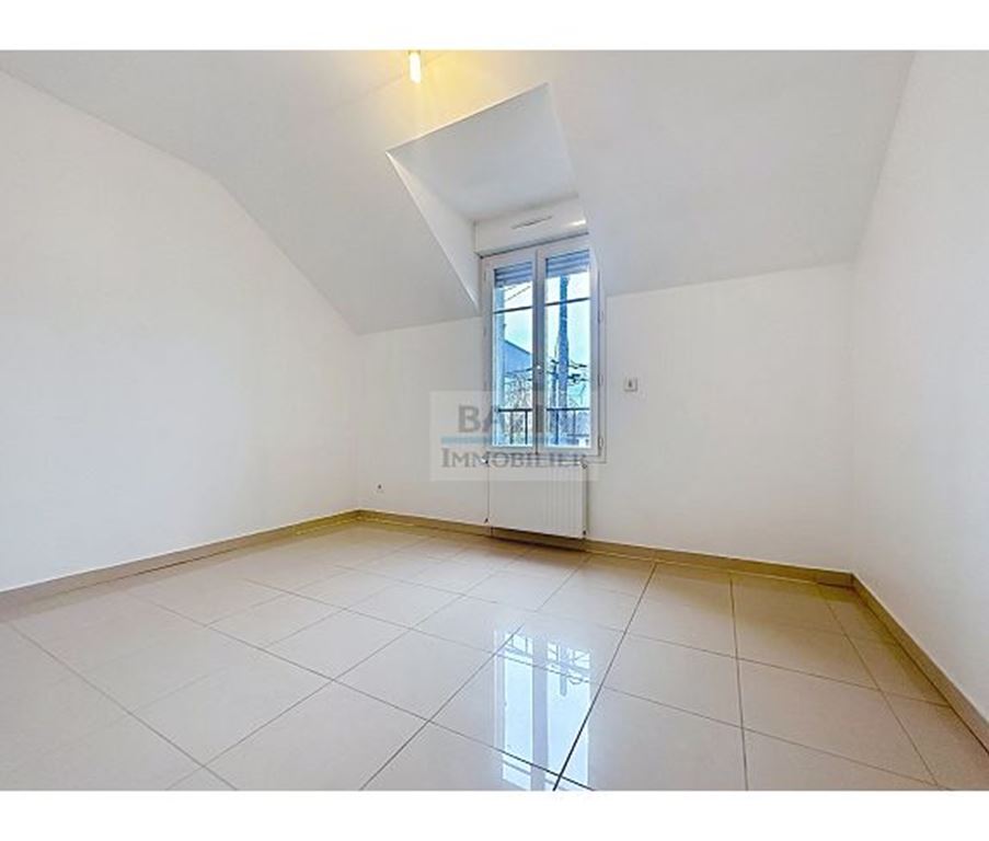 Appartement F4 STE GENEVIEVE DES BOIS (91700) BAZIN IMMOBILIER