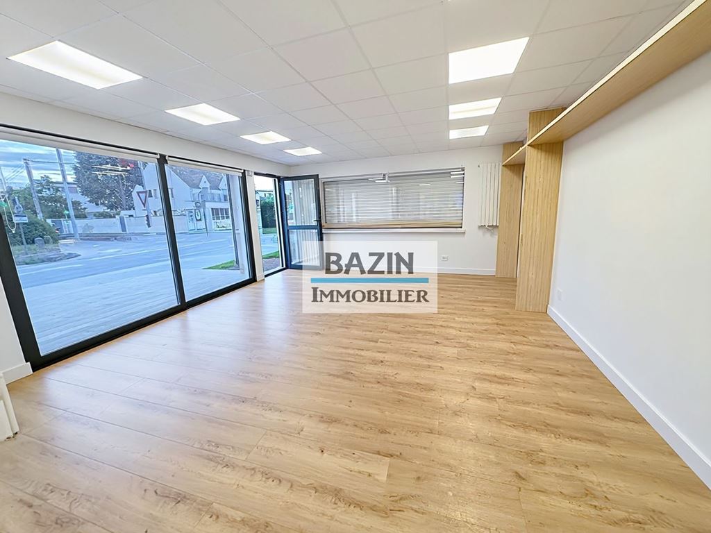 Local professionnel STE GENEVIEVE DES BOIS (91700) BAZIN IMMOBILIER